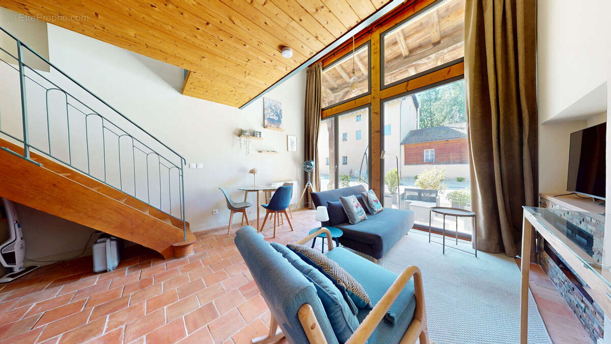 Appartement à PONT-D'AIN