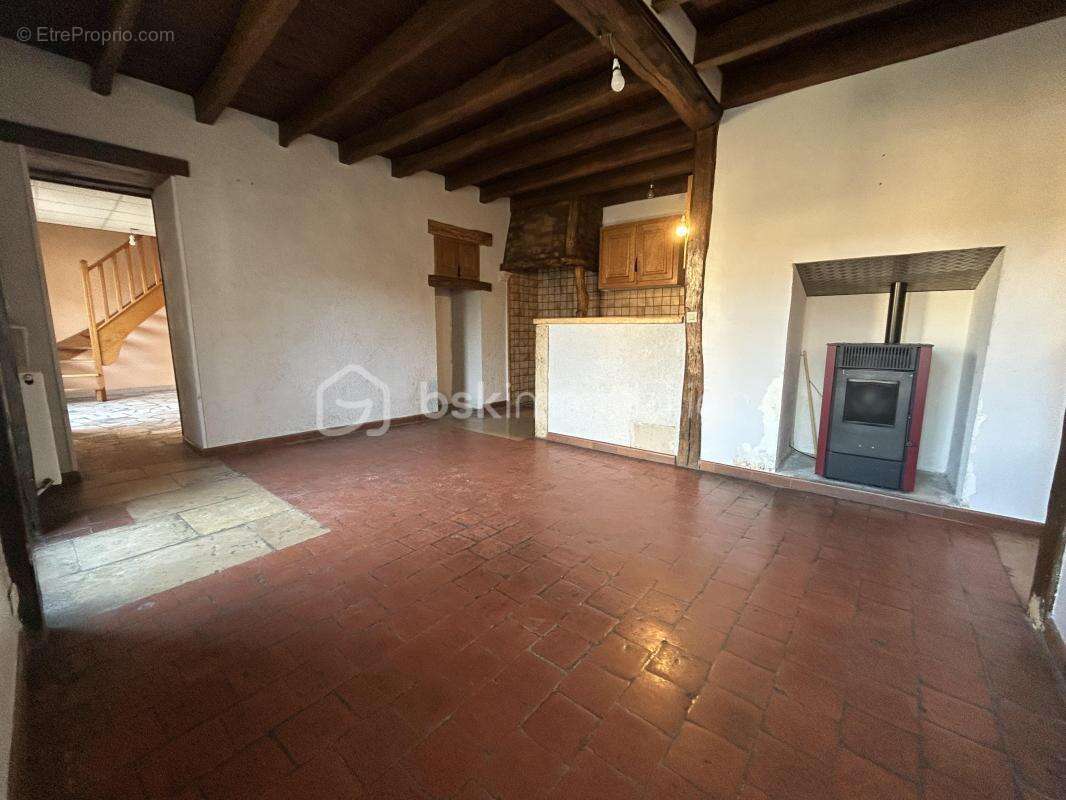 Maison en pierre 109 m² - photo 3