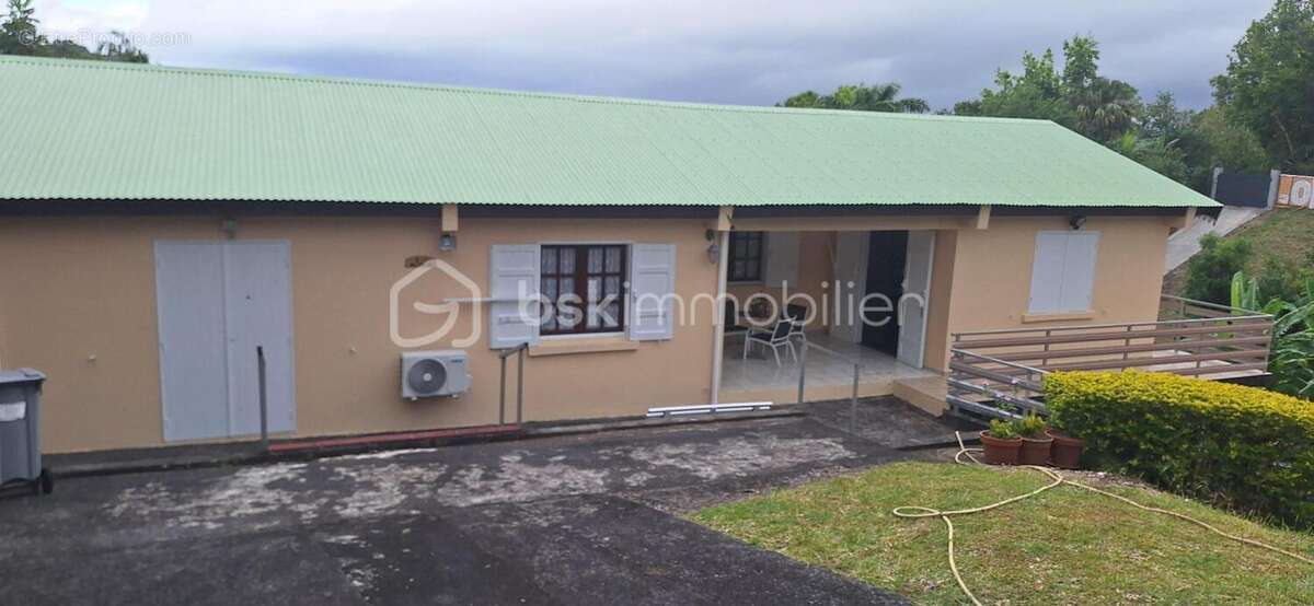 Maison à SAINTE-SUZANNE