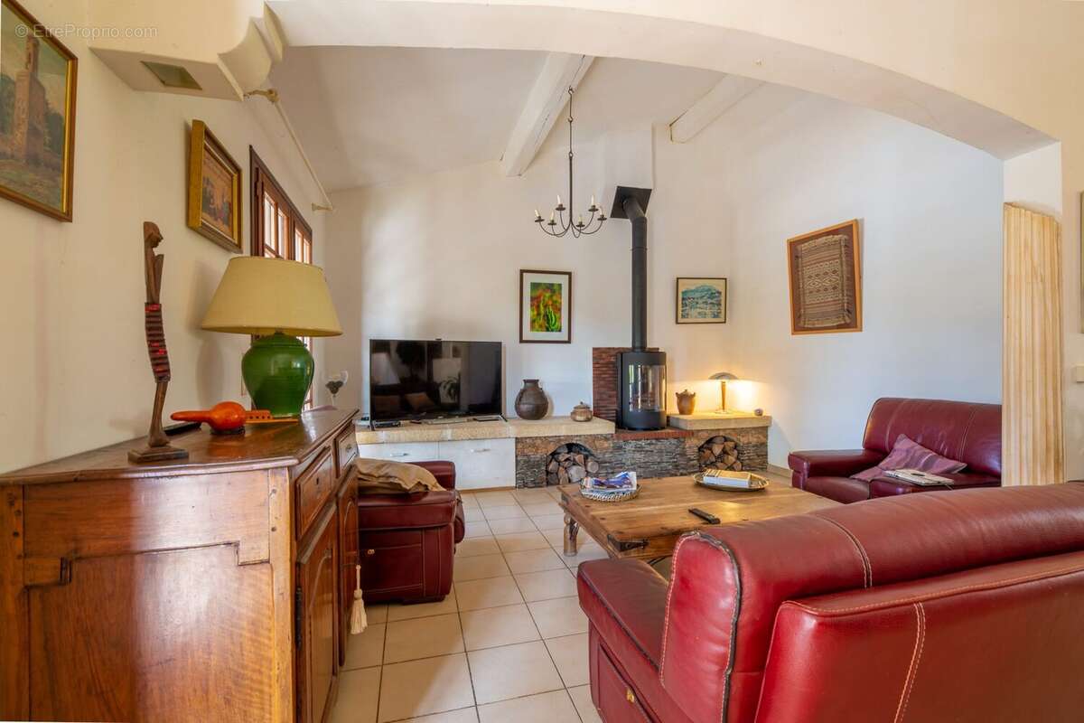 Maison à PLAN-DE-LA-TOUR