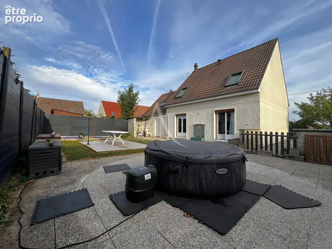 Maison de 108 m² avec 4 chambres, garage et cave - Lux - photo 16
