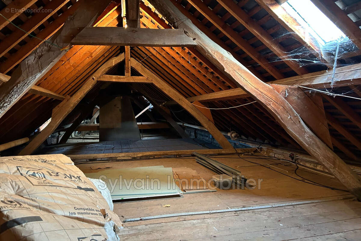 Maison à FORMERIE