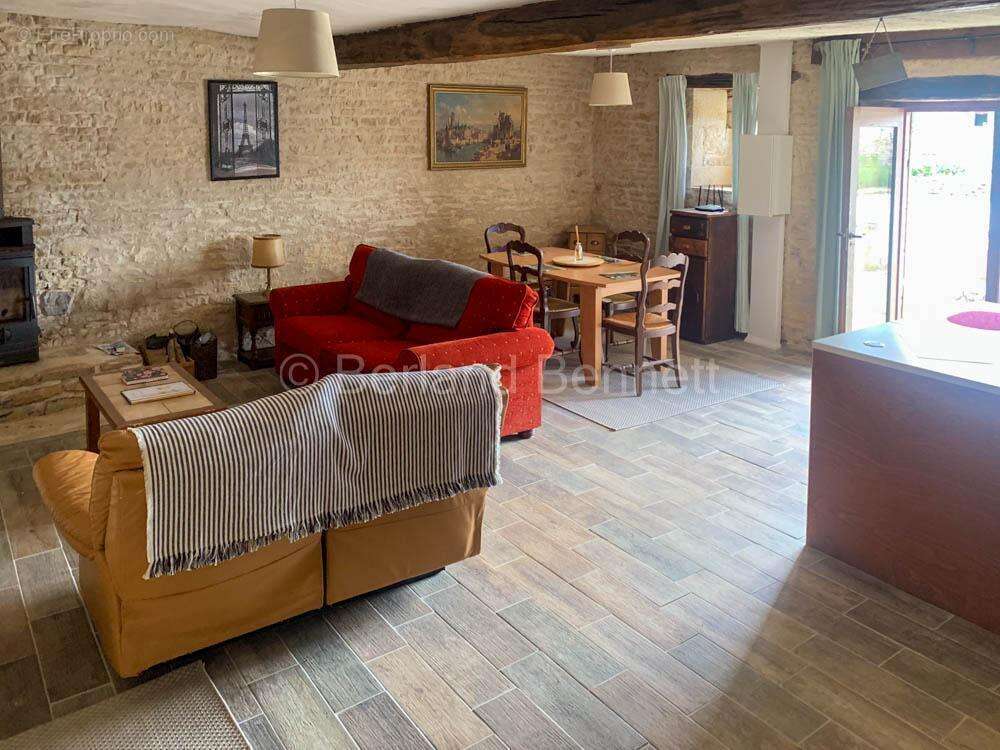 Maison à SAUZE-VAUSSAIS