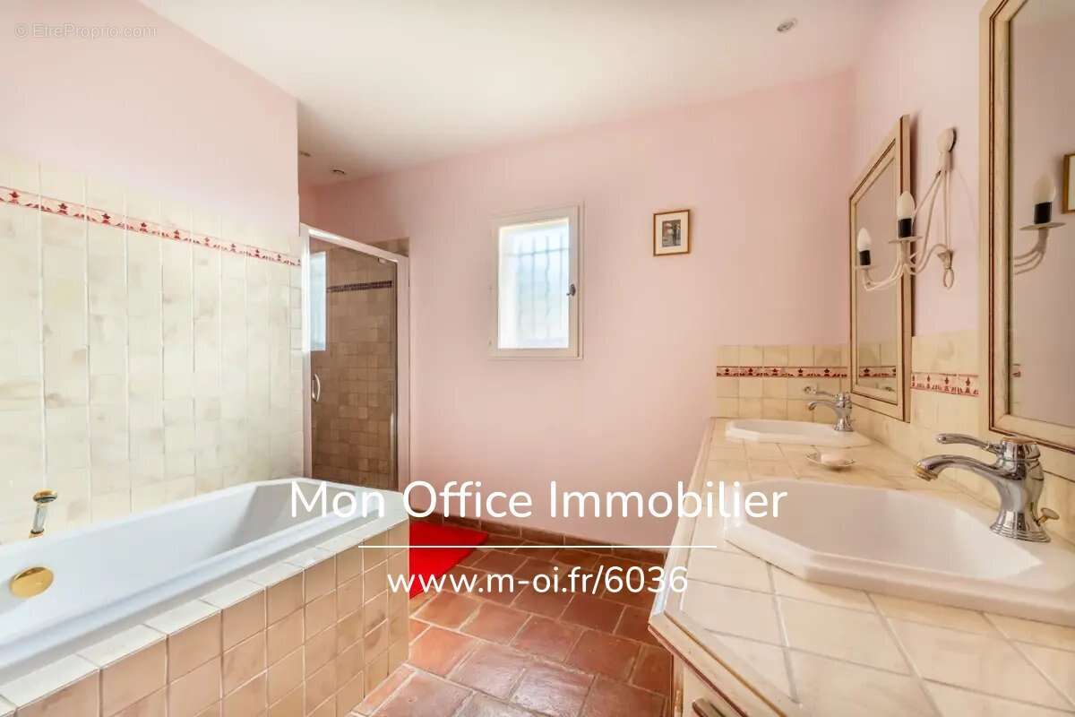 Référence : 6754-VCL - Maison avec belle vue dominante - Piscine et pool-house - Proche Aix à ROGNES - photo 28
