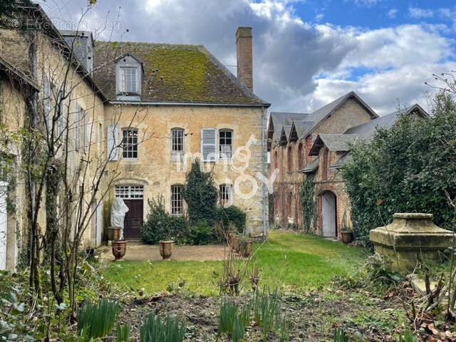 Maison à JAUZE
