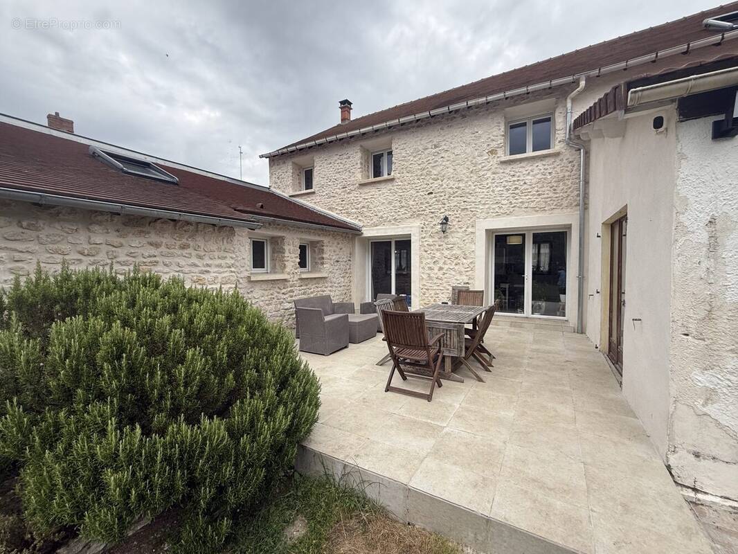 Maison à VERT