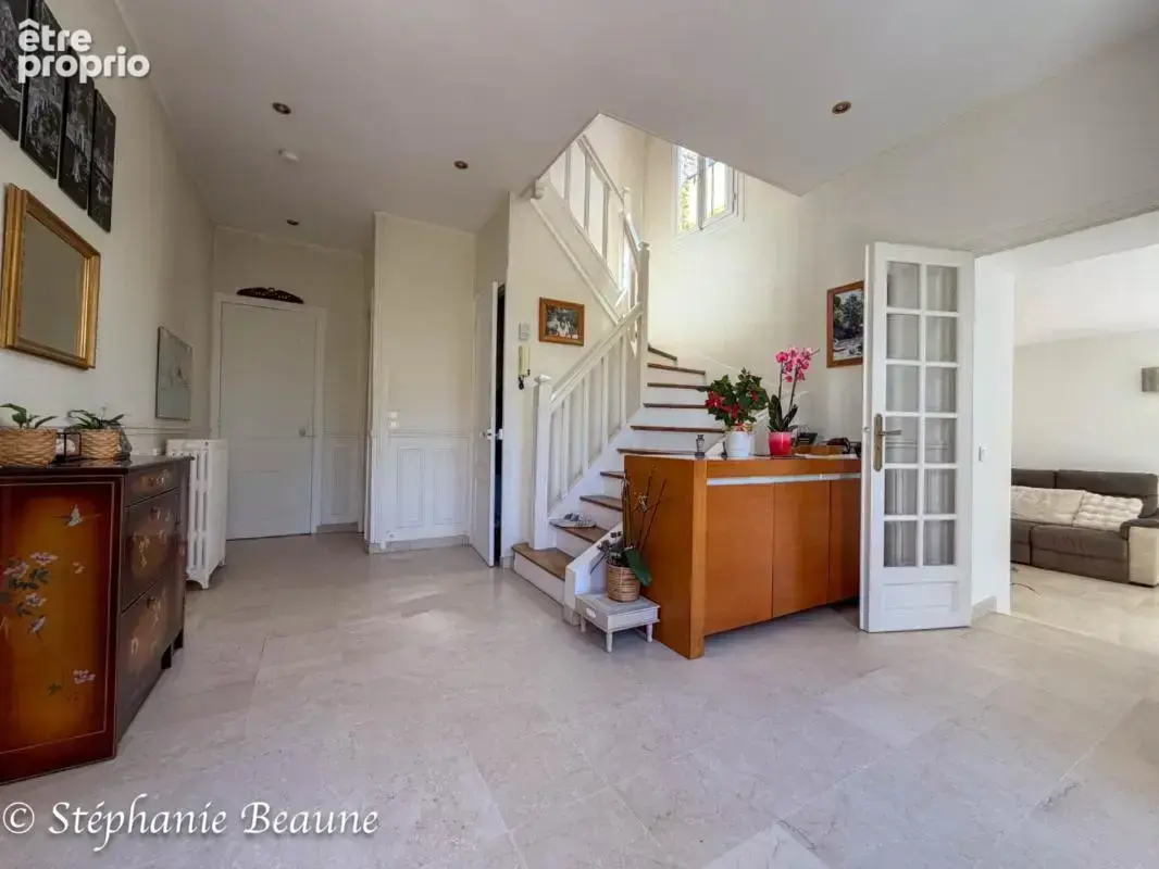 Villa meulière Eaubonne quartier Alliance, 4 chambres, sous-sol - photo 2
