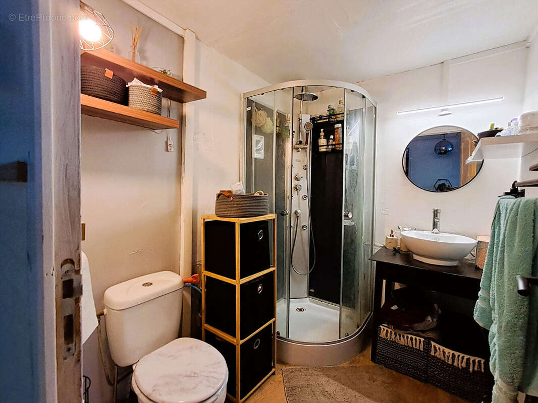 Maison à SAINT-HILAIRE-LES-PLACES