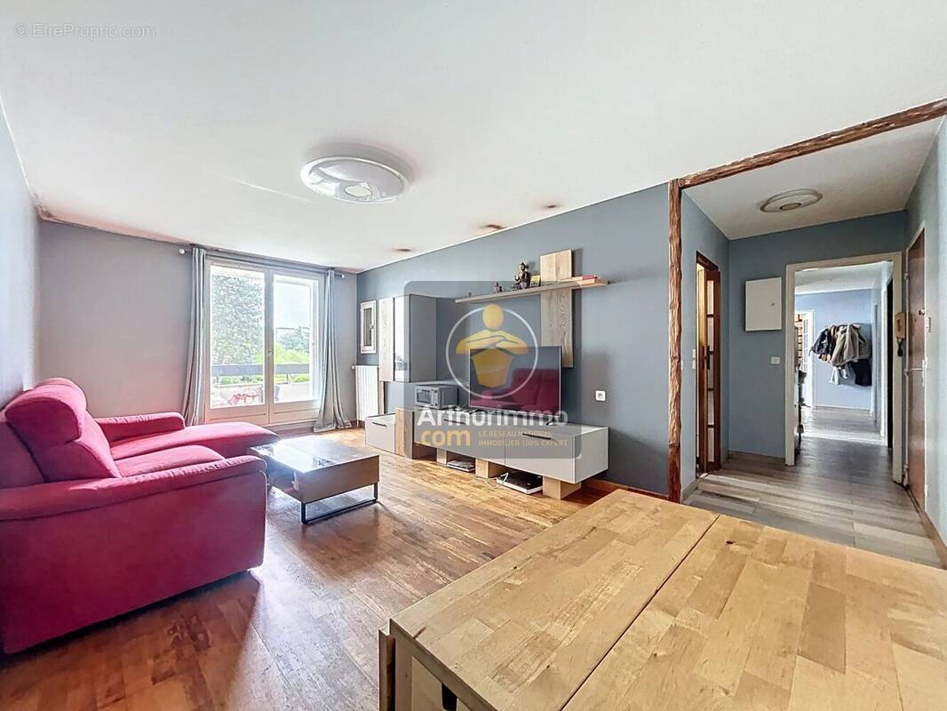 Appartement à BOISSY-SAINT-LEGER