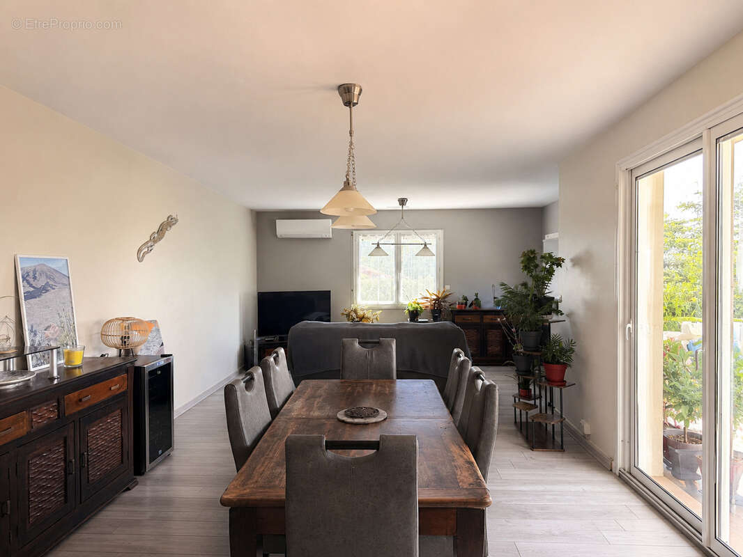Appartement à MONTELIMAR
