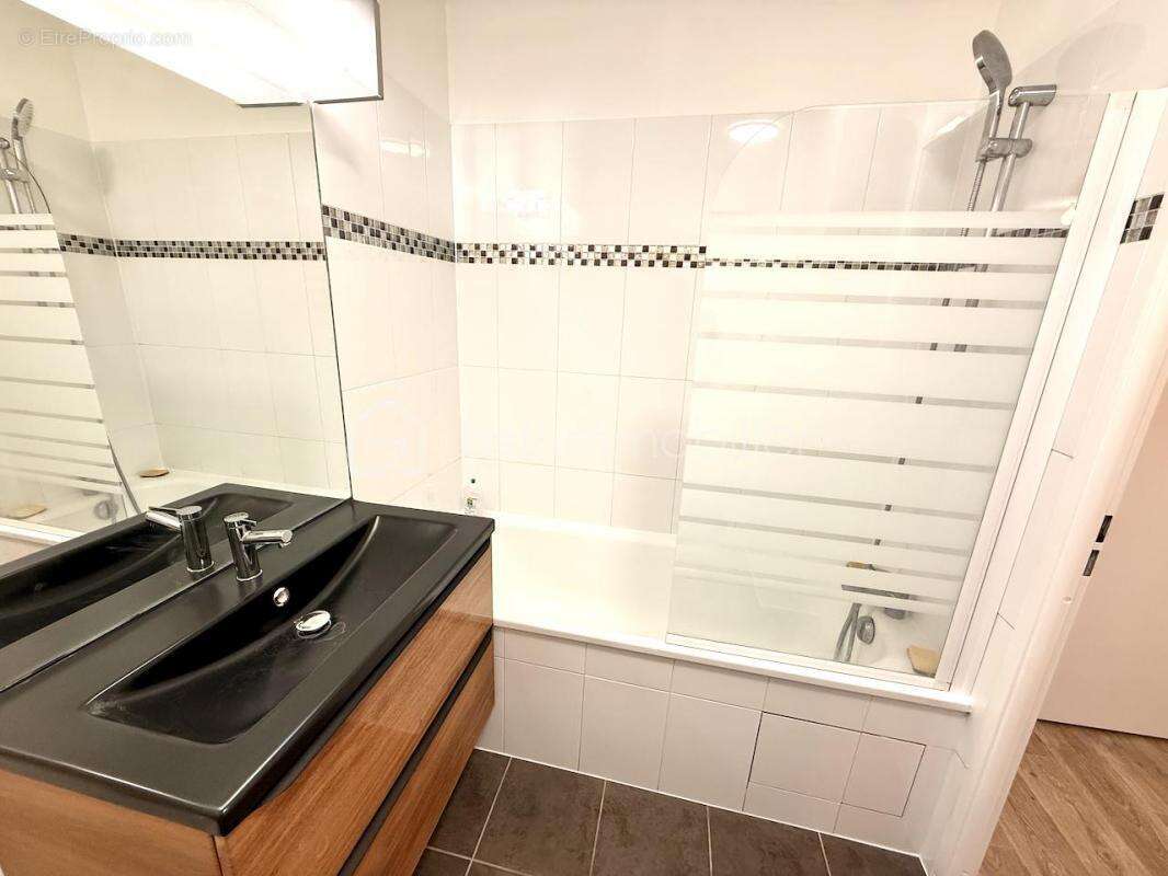 Appartement à SAINT-MICHEL-SUR-ORGE