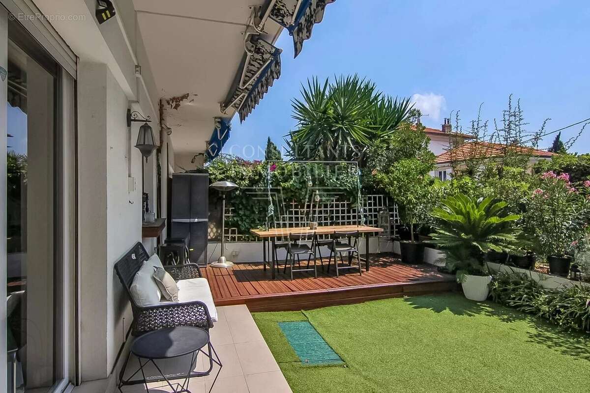 Appartement à NICE