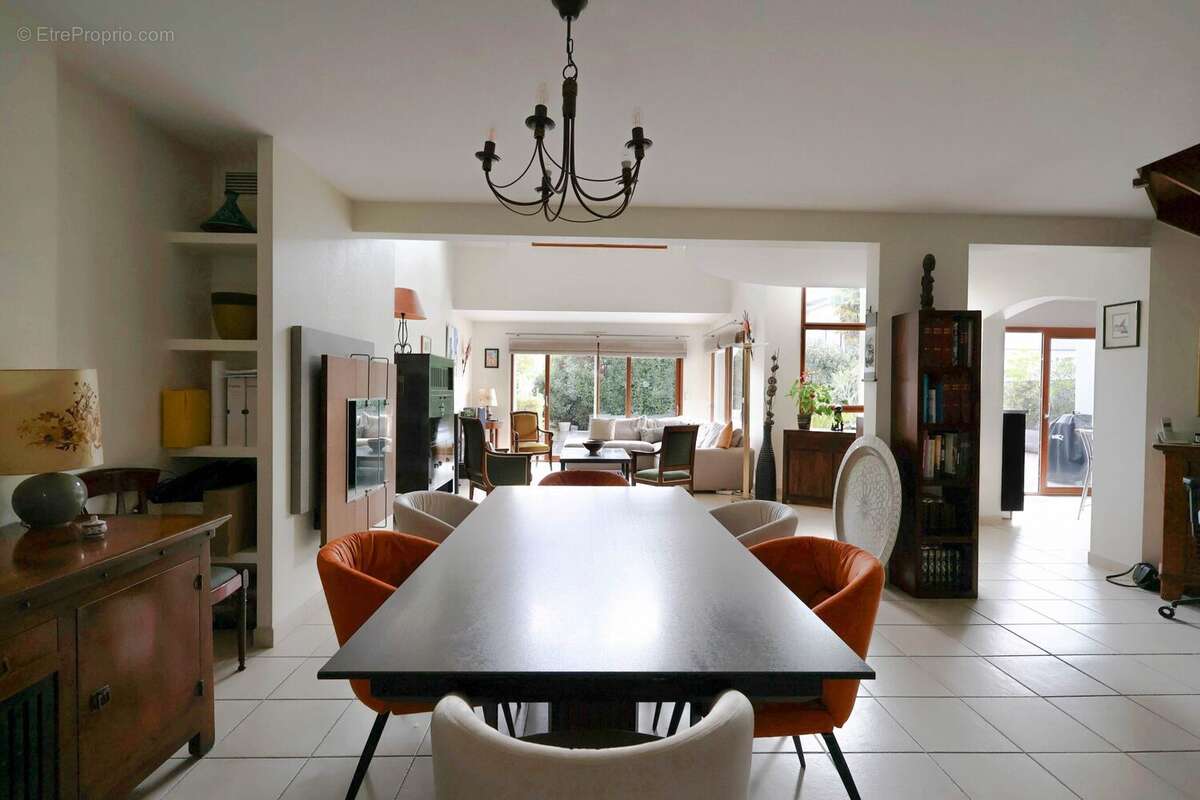 Maison 171 m² à Nantes  - photo 5