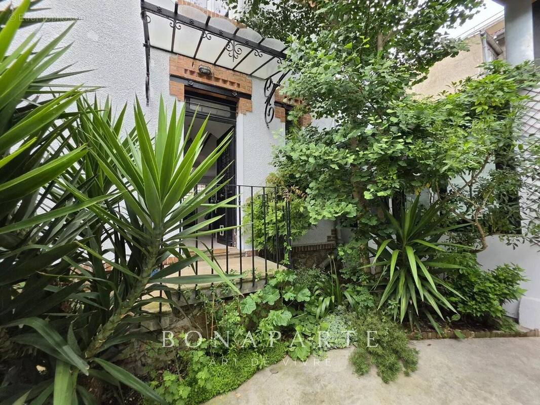 Maison à MONTREUIL