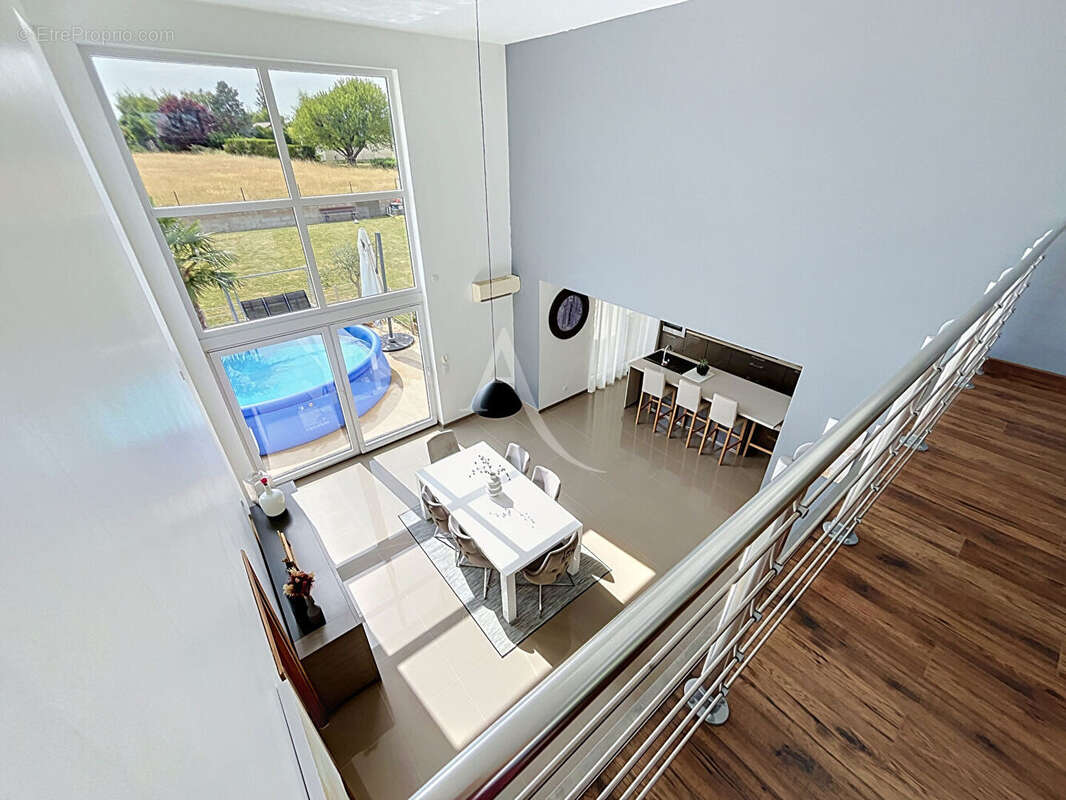 Maison récente Solgne F7 204 m2 - photo 5
