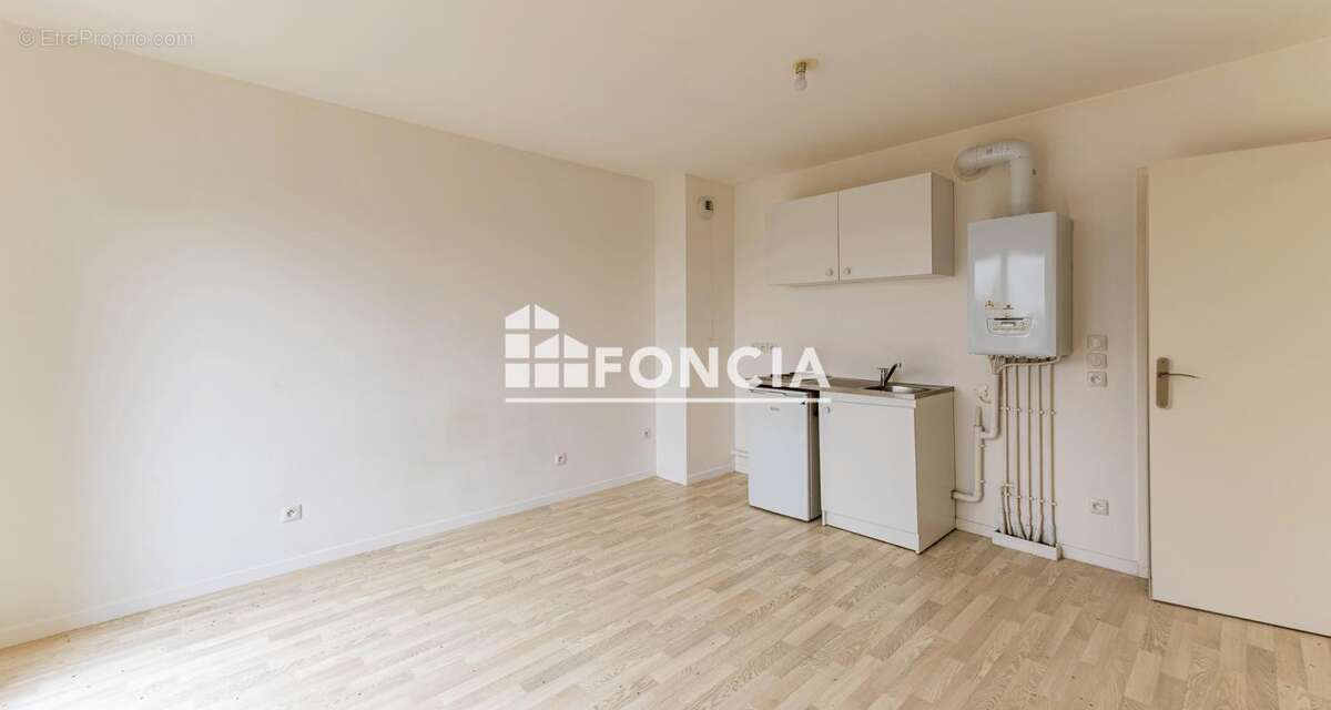 Appartement à VILLENOY