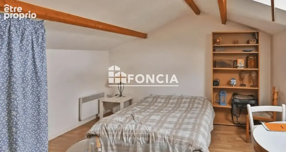 Appartement T4 avec mezzanine, piscine et parking privatif – Un cadre de vie privilégié - photo 3