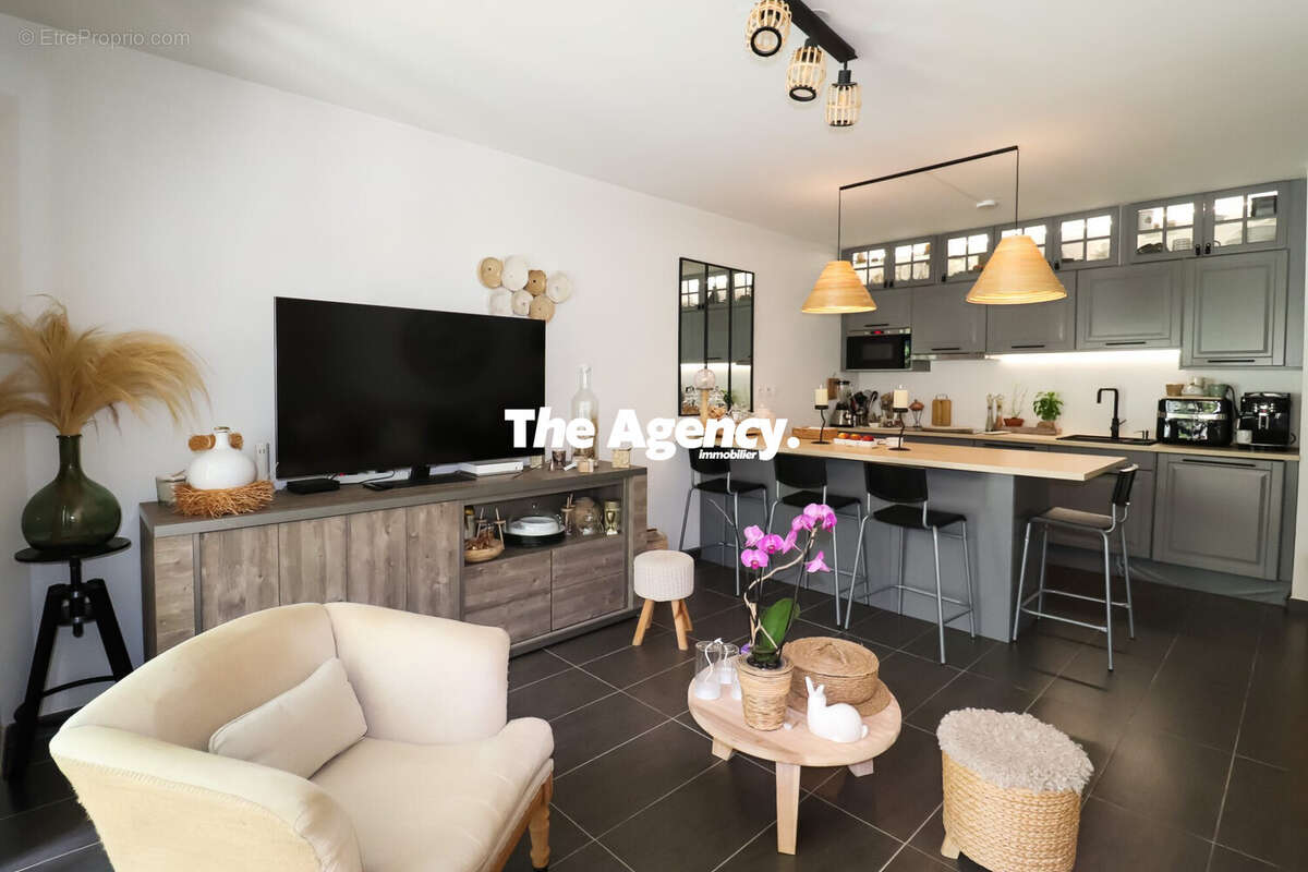 Appartement à MARSEILLE-8E