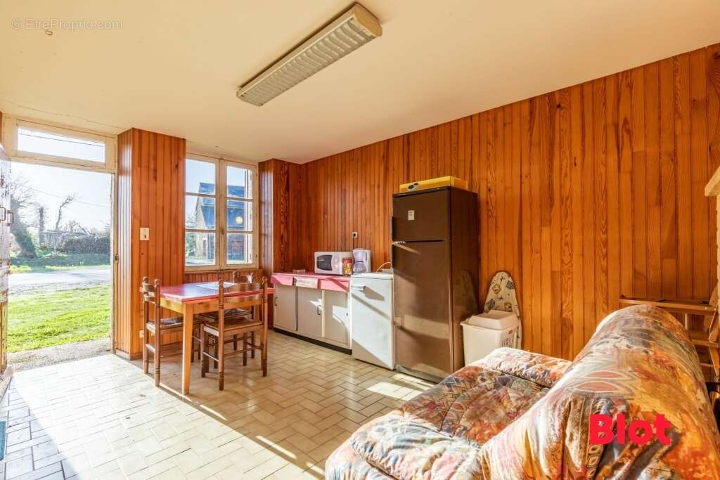 Maison à MONTFORT-SUR-MEU