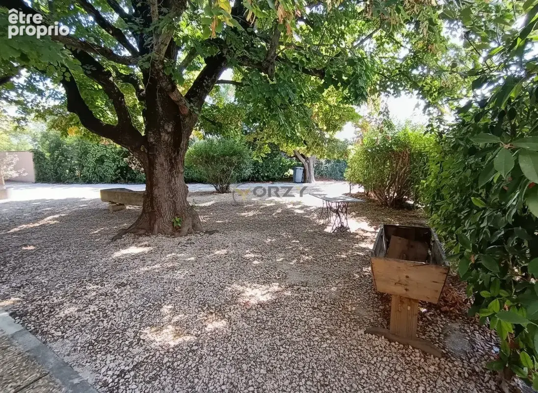 Maison 7 pièces 194 m² à vendre à Saint-Remy-De-Provence (13210) - photo 4