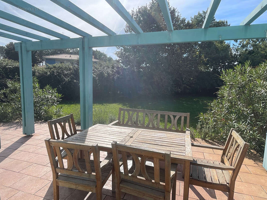 Maison à MOLIETS-ET-MAA