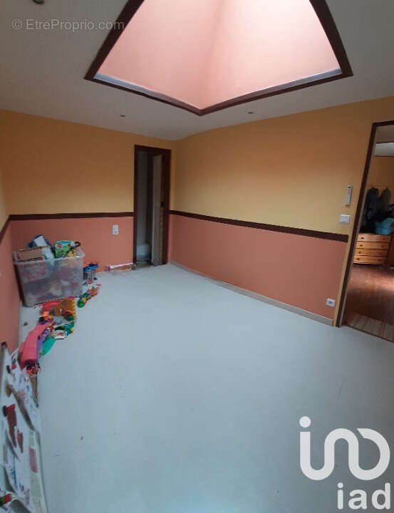 Maison 104 m² à Bressuire  - photo 8
