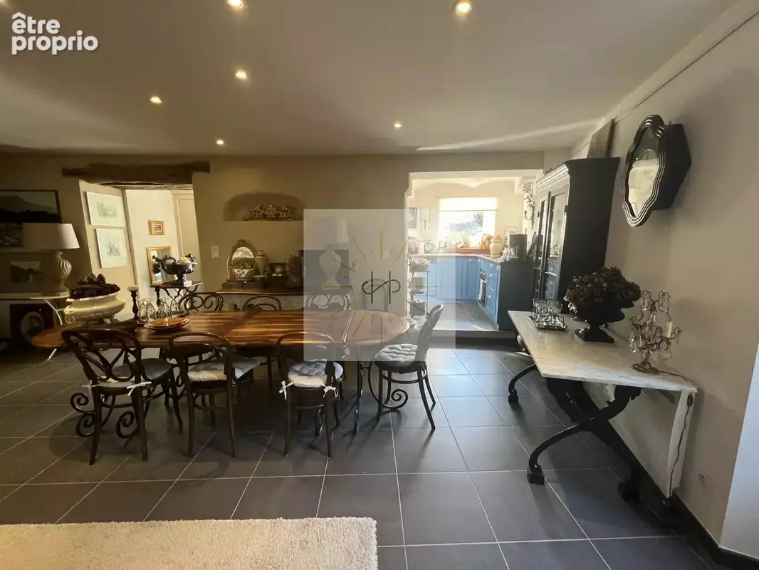 Maison 5 pièces 145 m² à vendre à Alba-La-Romaine (07400) - photo 7