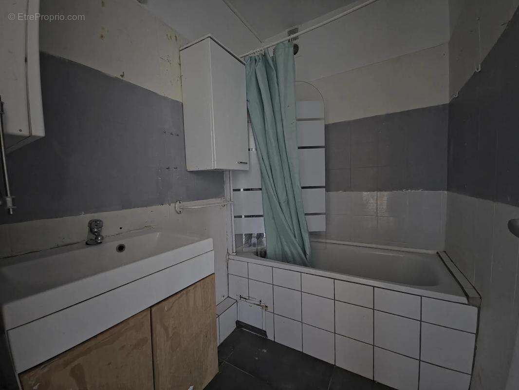 Appartement à MARSEILLE-11E