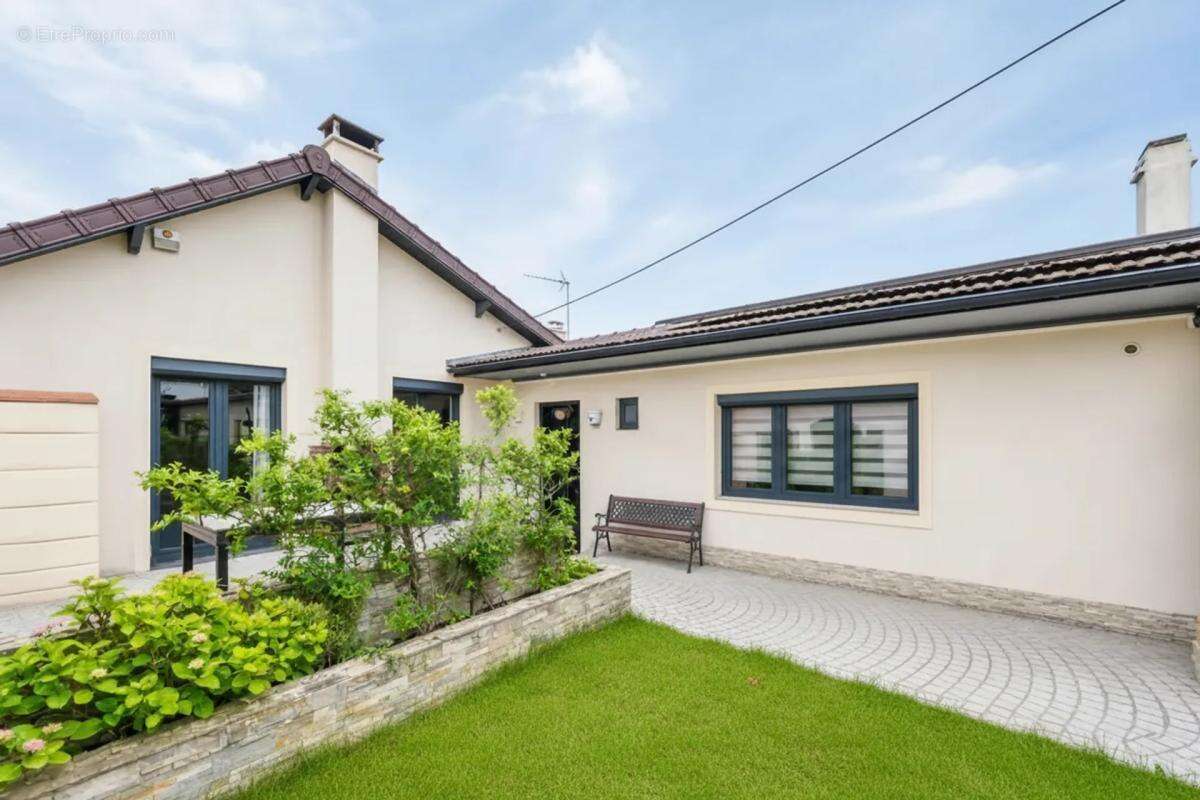 Maison de 4 pièces de 83 m² au Blanc-Mesnil - photo 15