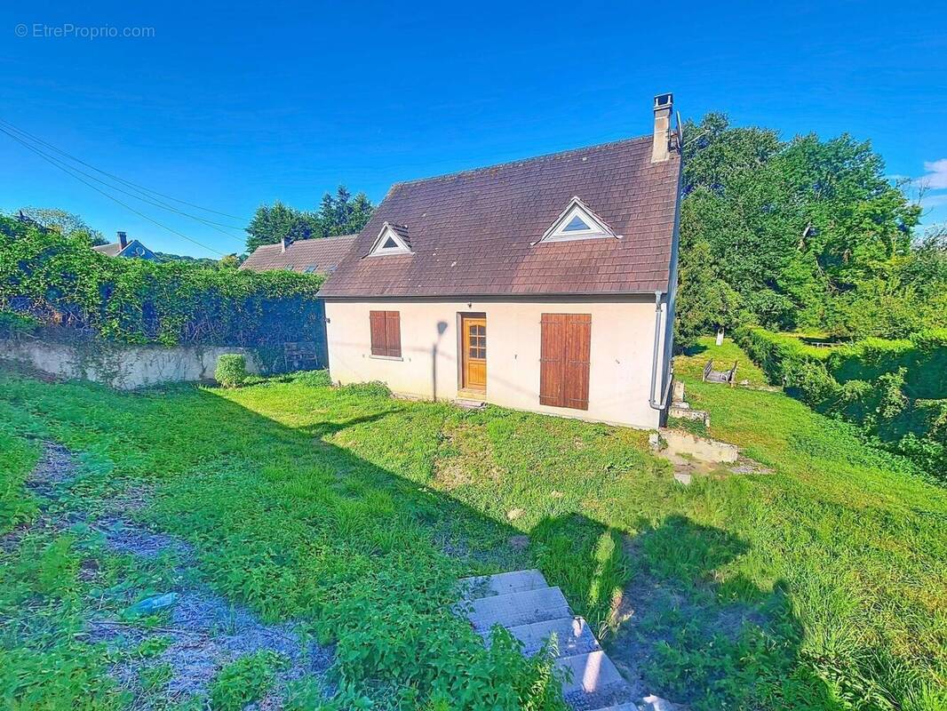 Photo 1 - Maison à ELINCOURT-SAINTE-MARGUERITE