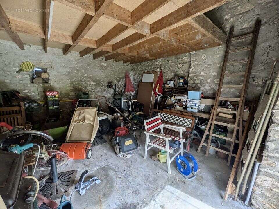 Propriété de Caractère sur 3645 m² de terrain : Le - photo 16