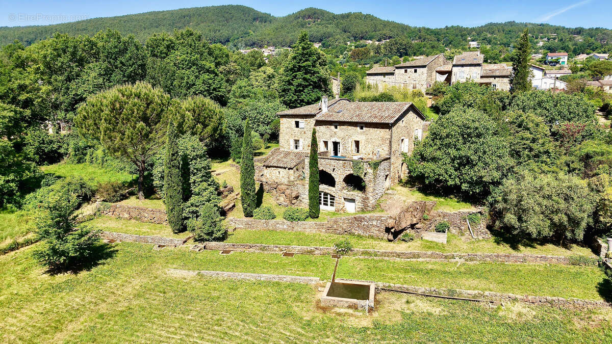 Maison à AUBENAS