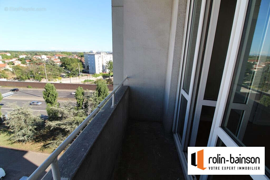 Appartement à LYON-8E
