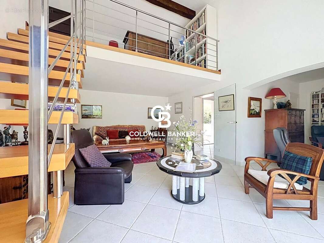 Maison à SAINT-RAPHAEL