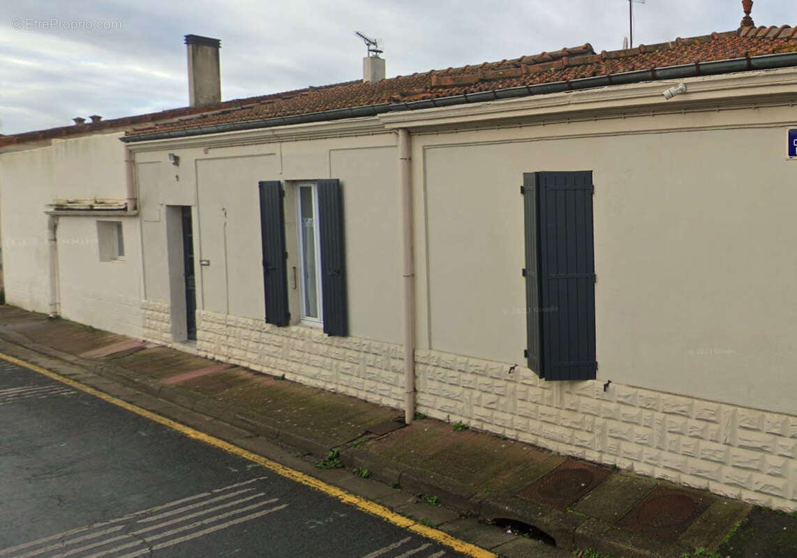 Maison à ROCHEFORT