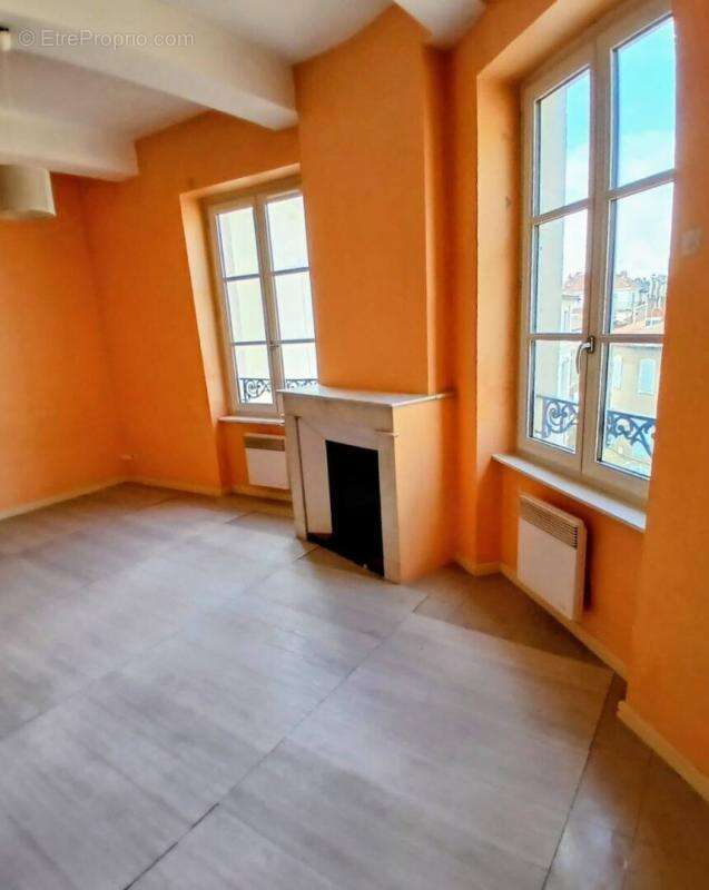 Appartement à BEZIERS