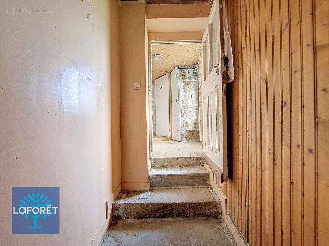 Maison à LA SELLE-EN-COGLES