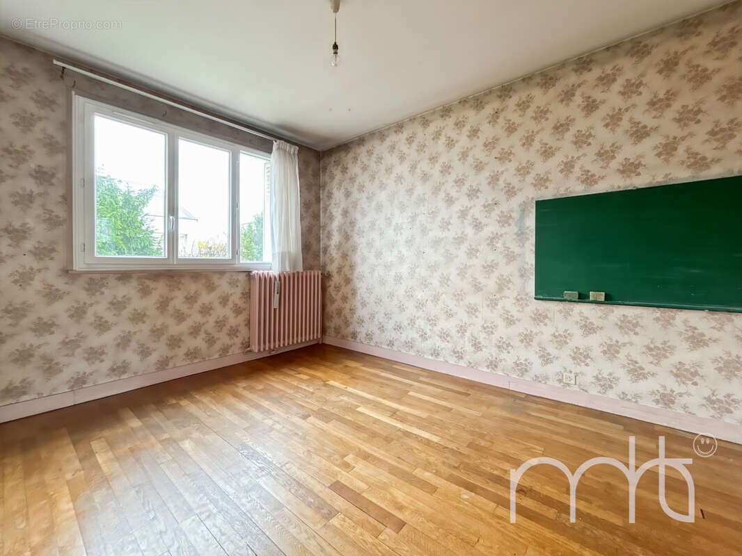 Maison à COLOMBES