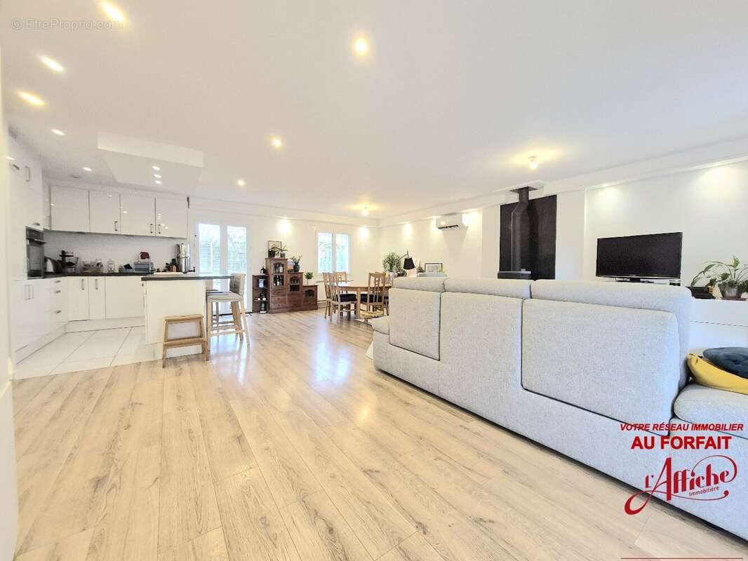 Maison à PECHBONNIEU