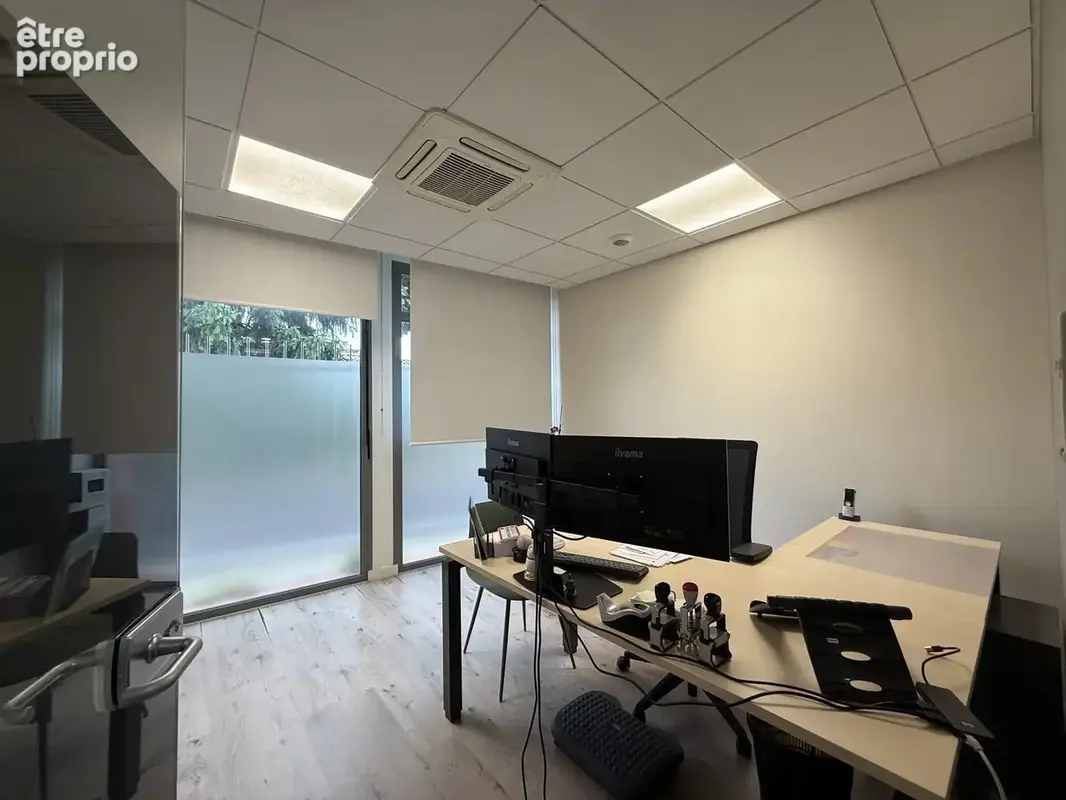 Commerce 180 m² à vendre à Montauban (82000) - photo 9