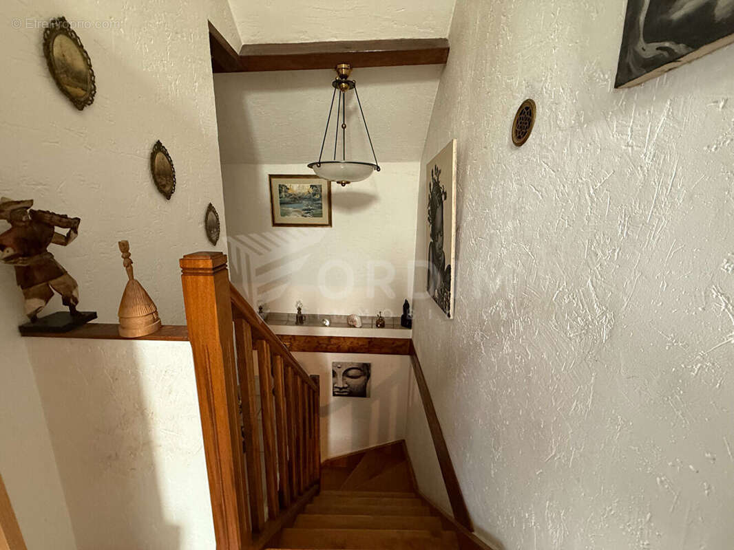 Maison à POUILLY-SUR-LOIRE