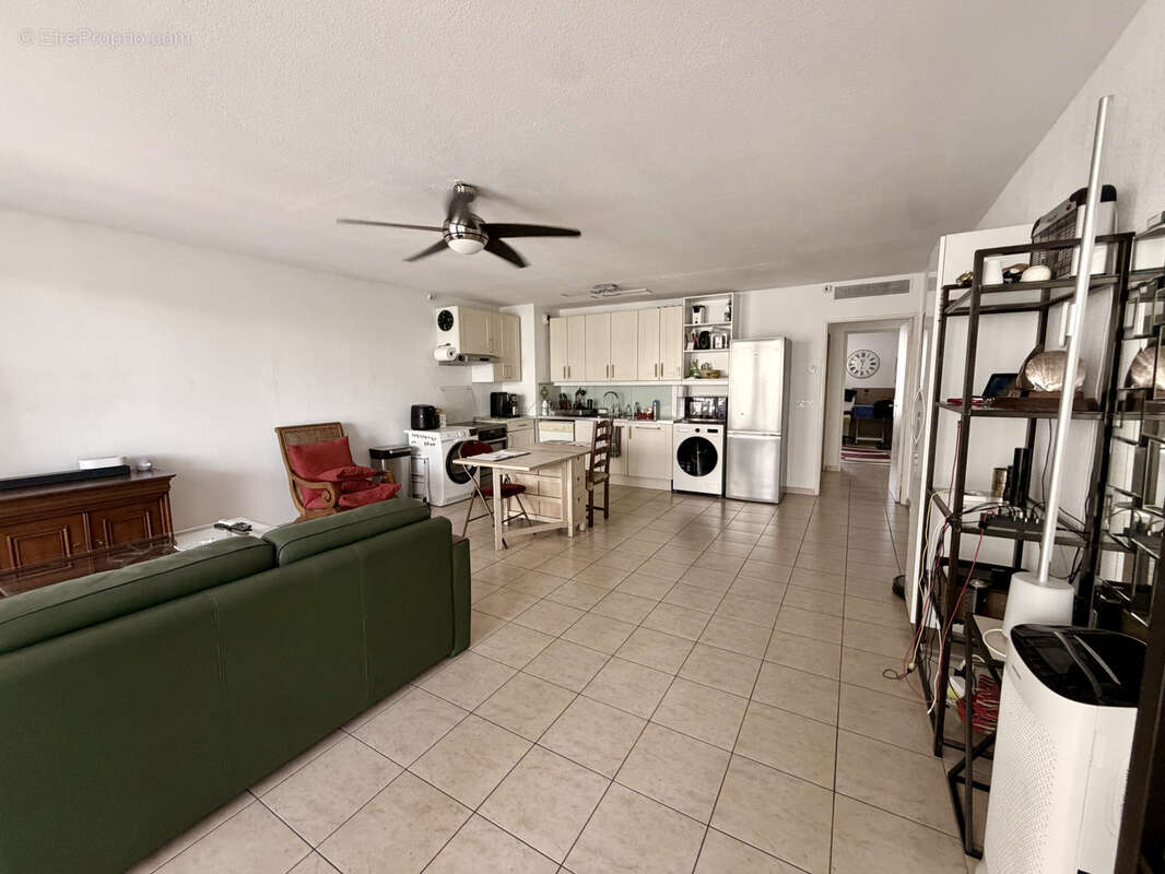 Appartement à MARSEILLE-8E