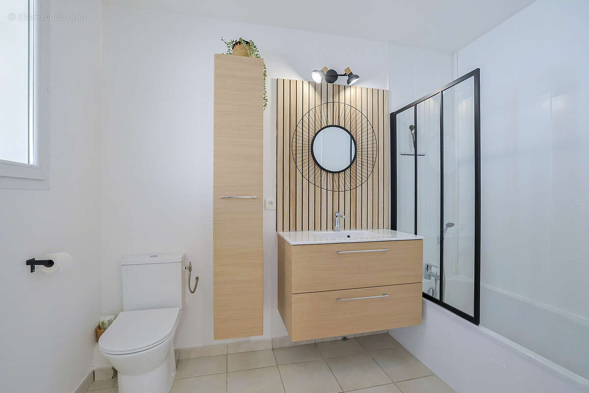 Appartement à LE LUC