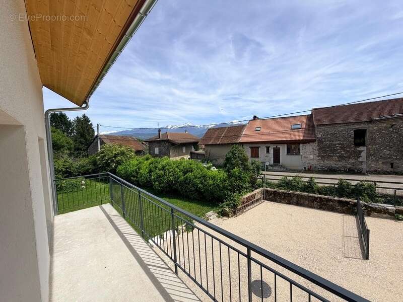 Maison à CHAPAREILLAN
