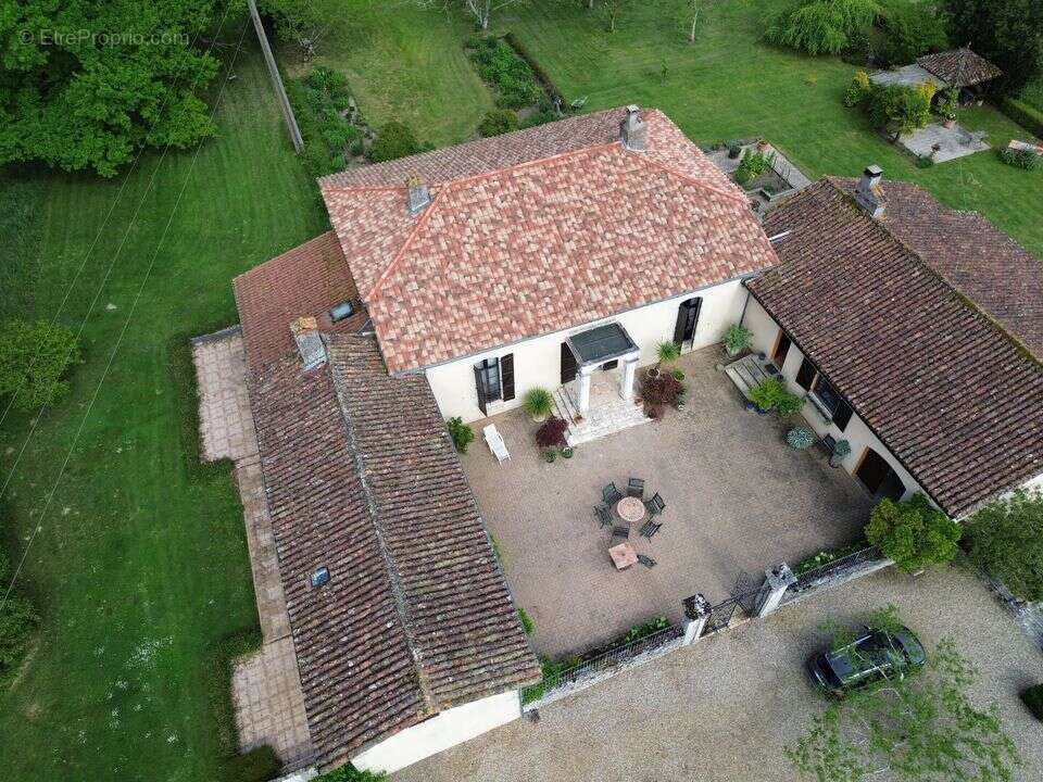 Maison à CREON-D'ARMAGNAC