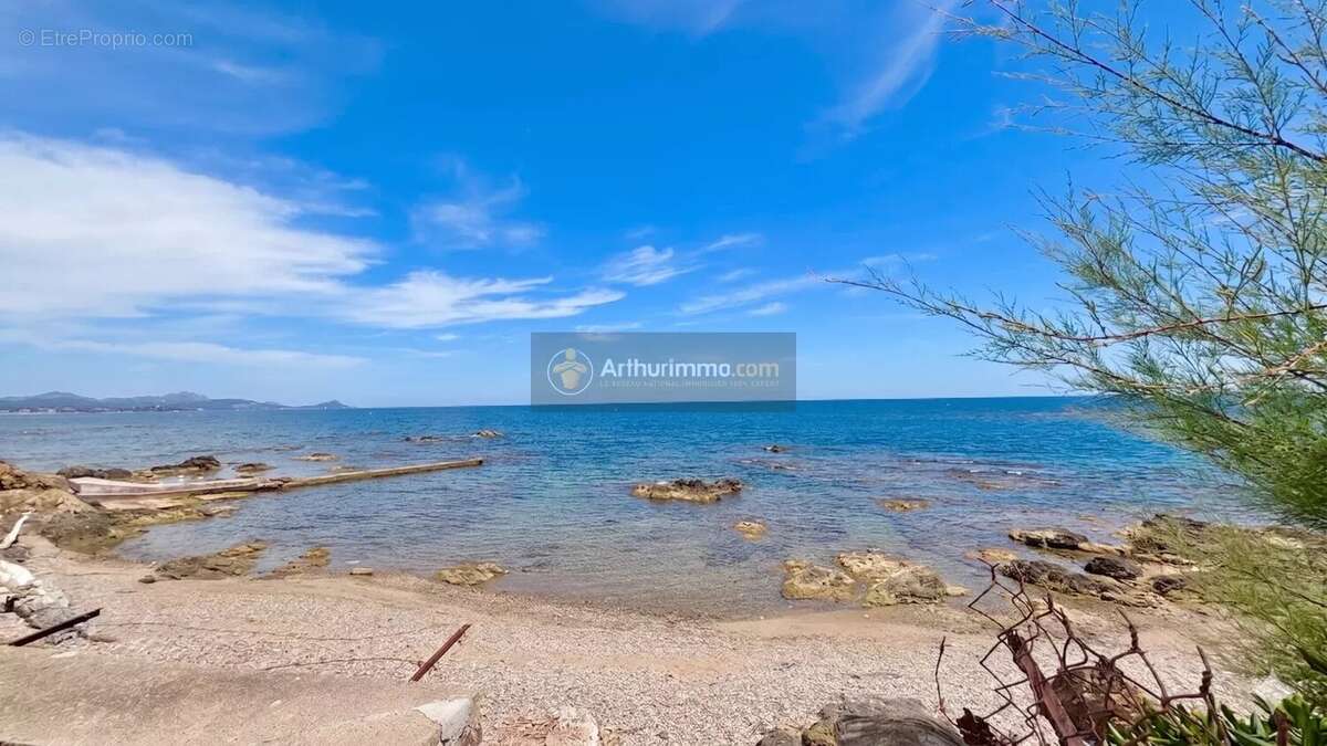 Appartement à FREJUS