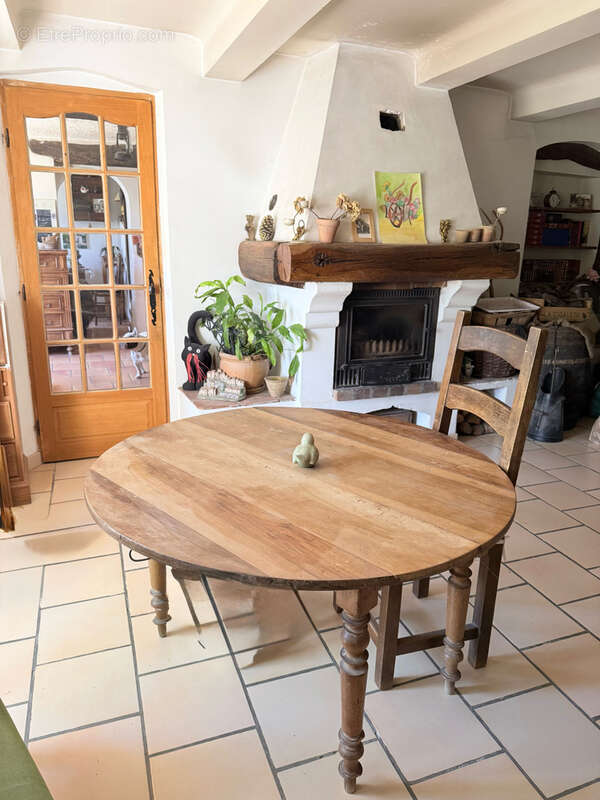 Maison à SIGNES