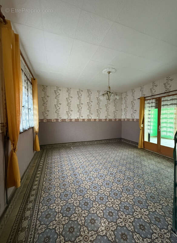 Maison à HENIN-BEAUMONT