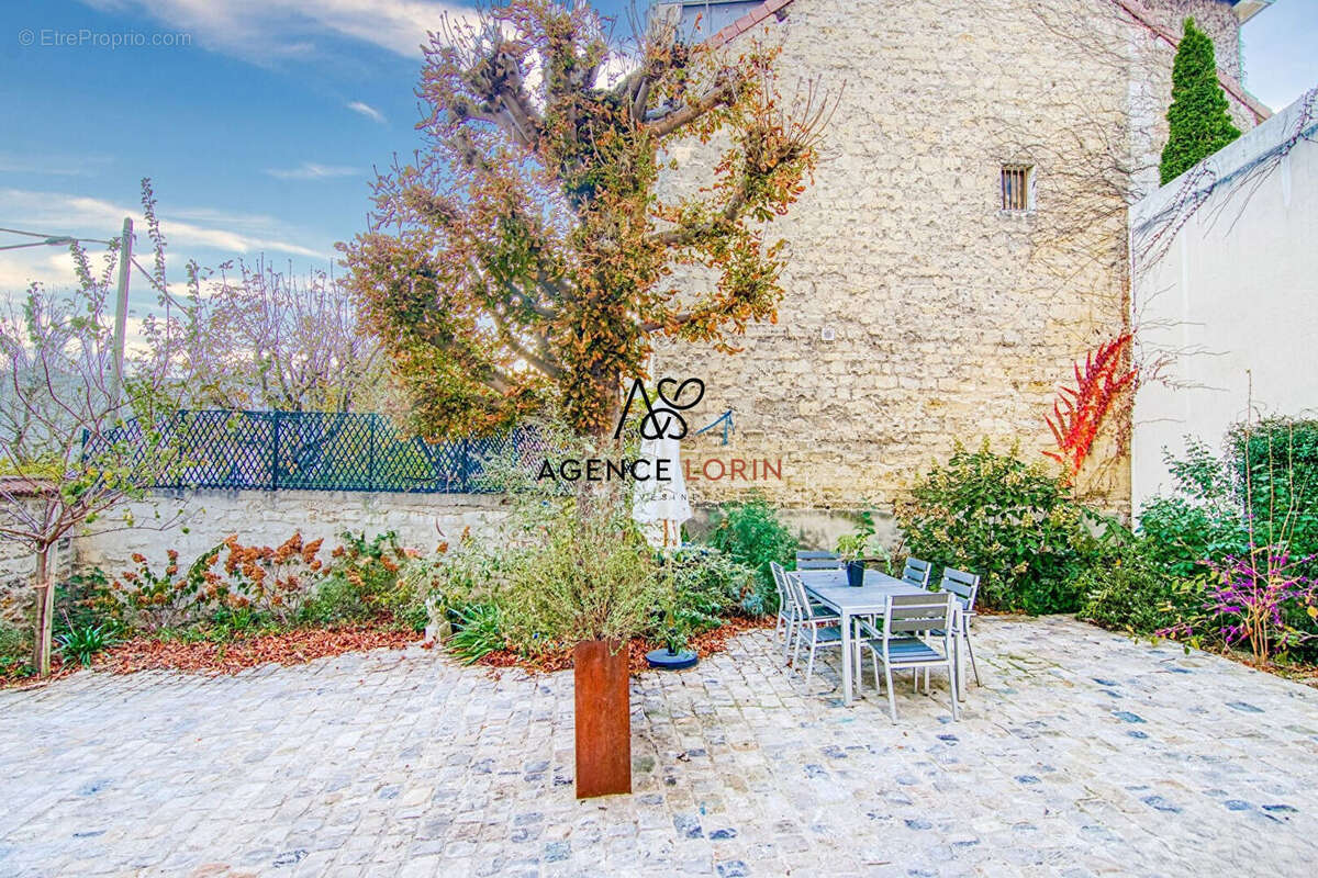 Appartement à LE VESINET
