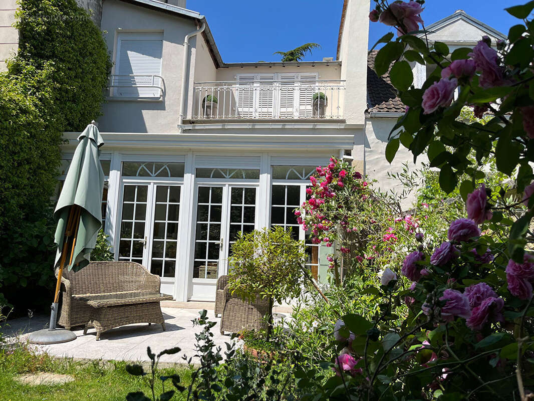 Maison à SAINT-GERMAIN-EN-LAYE